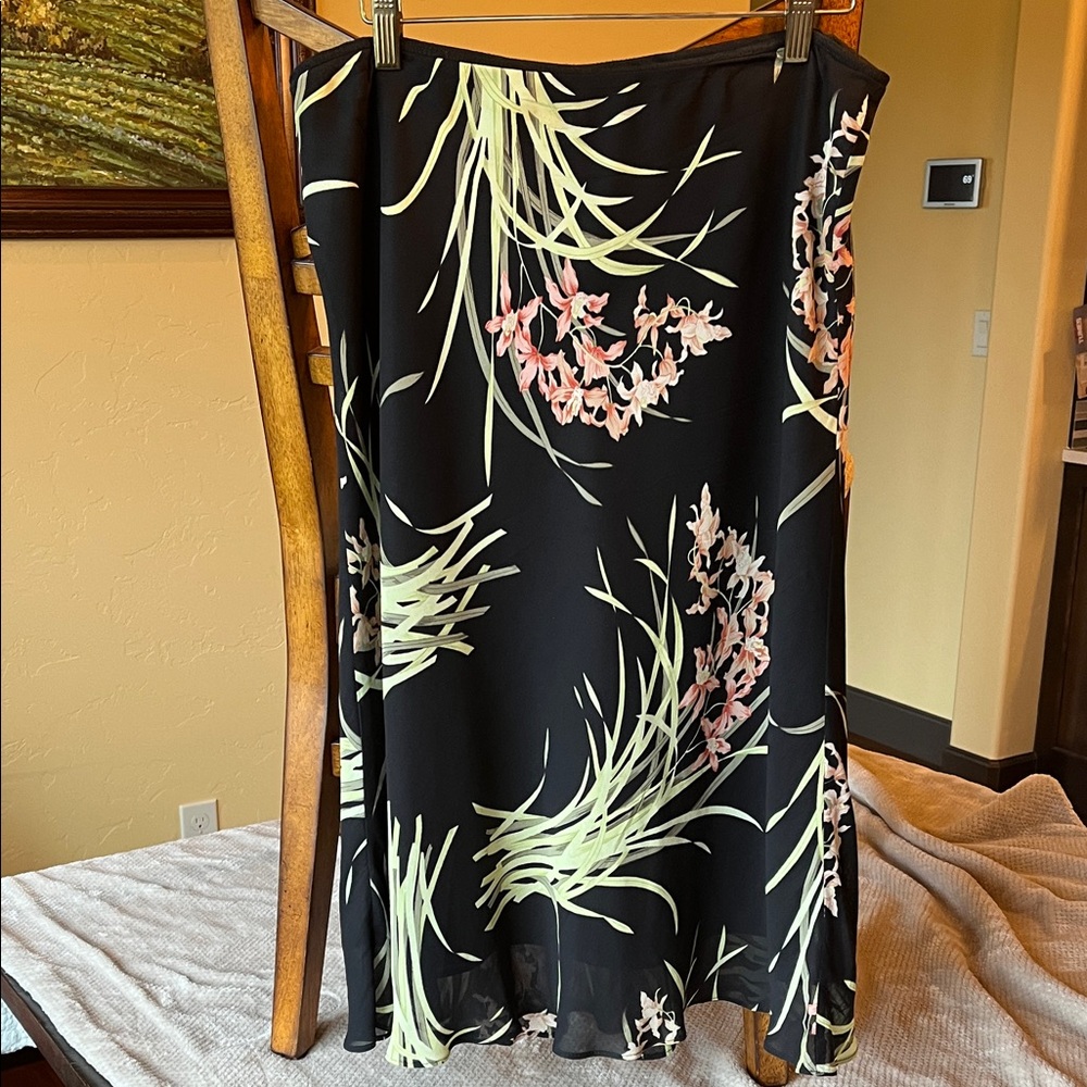 Floral Black Skirt with Fully Elastic Waistband